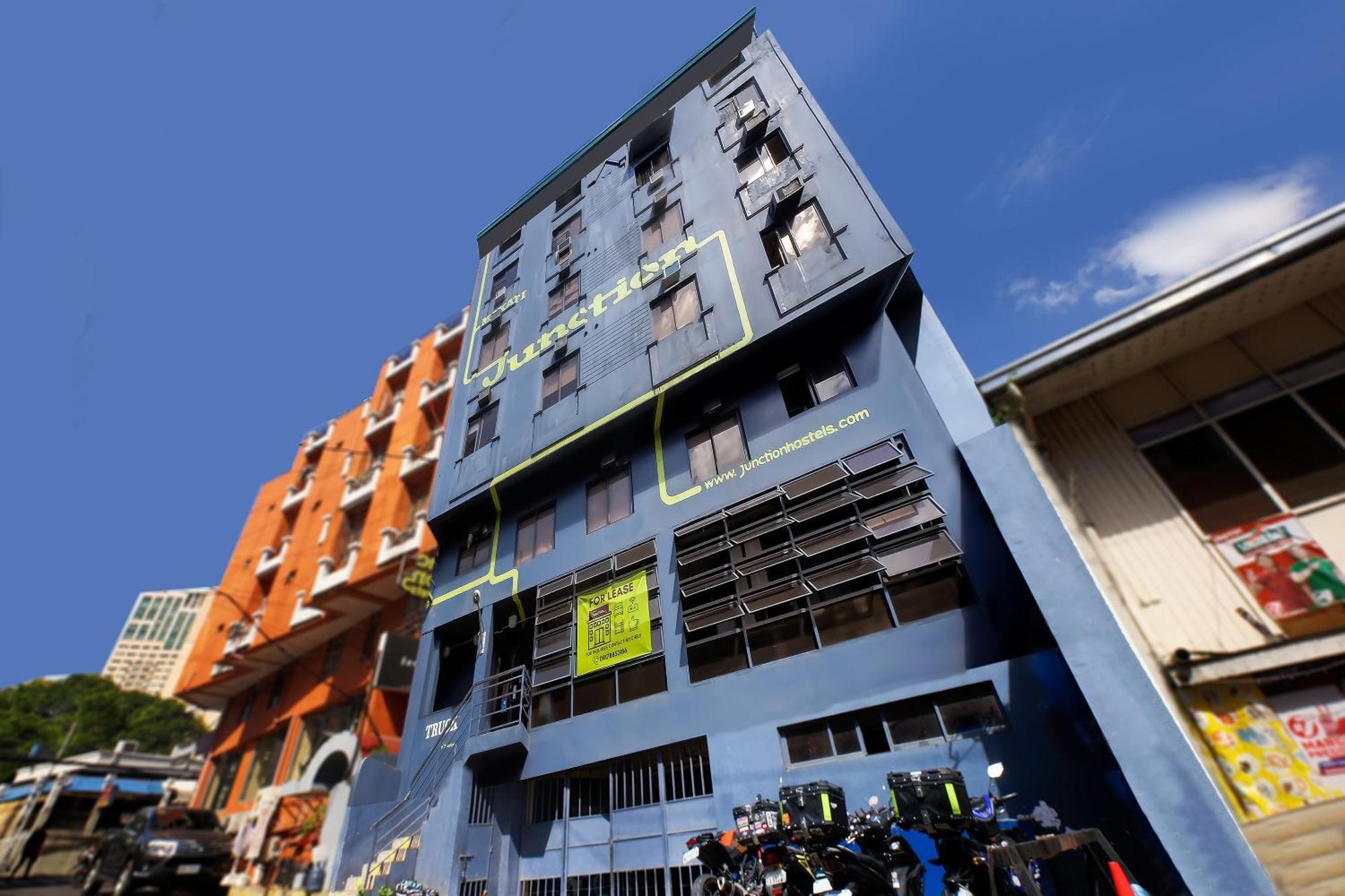 Spot On Junction Hostel Makati City Екстер'єр фото