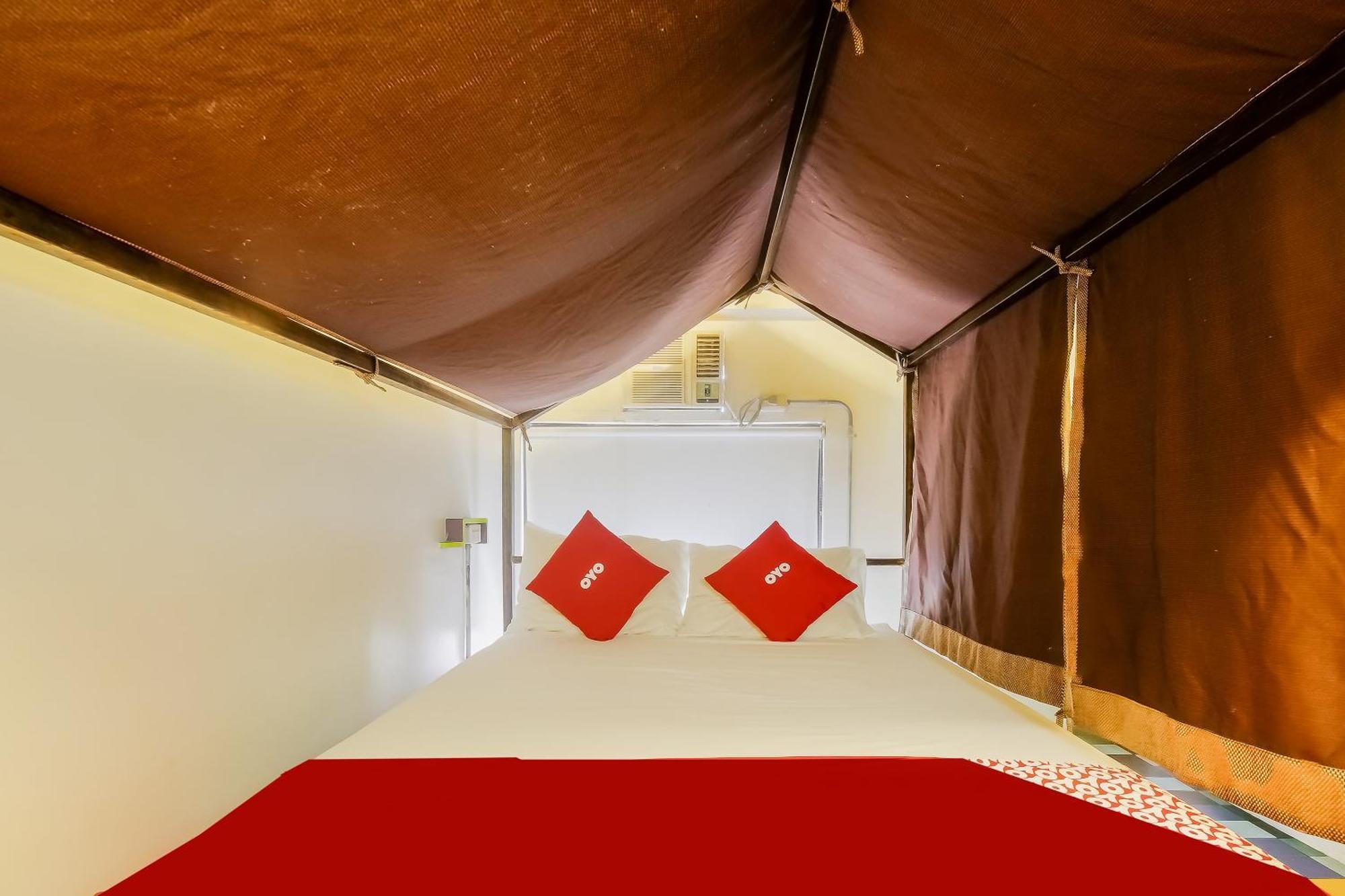 Spot On Junction Hostel Makati City Екстер'єр фото